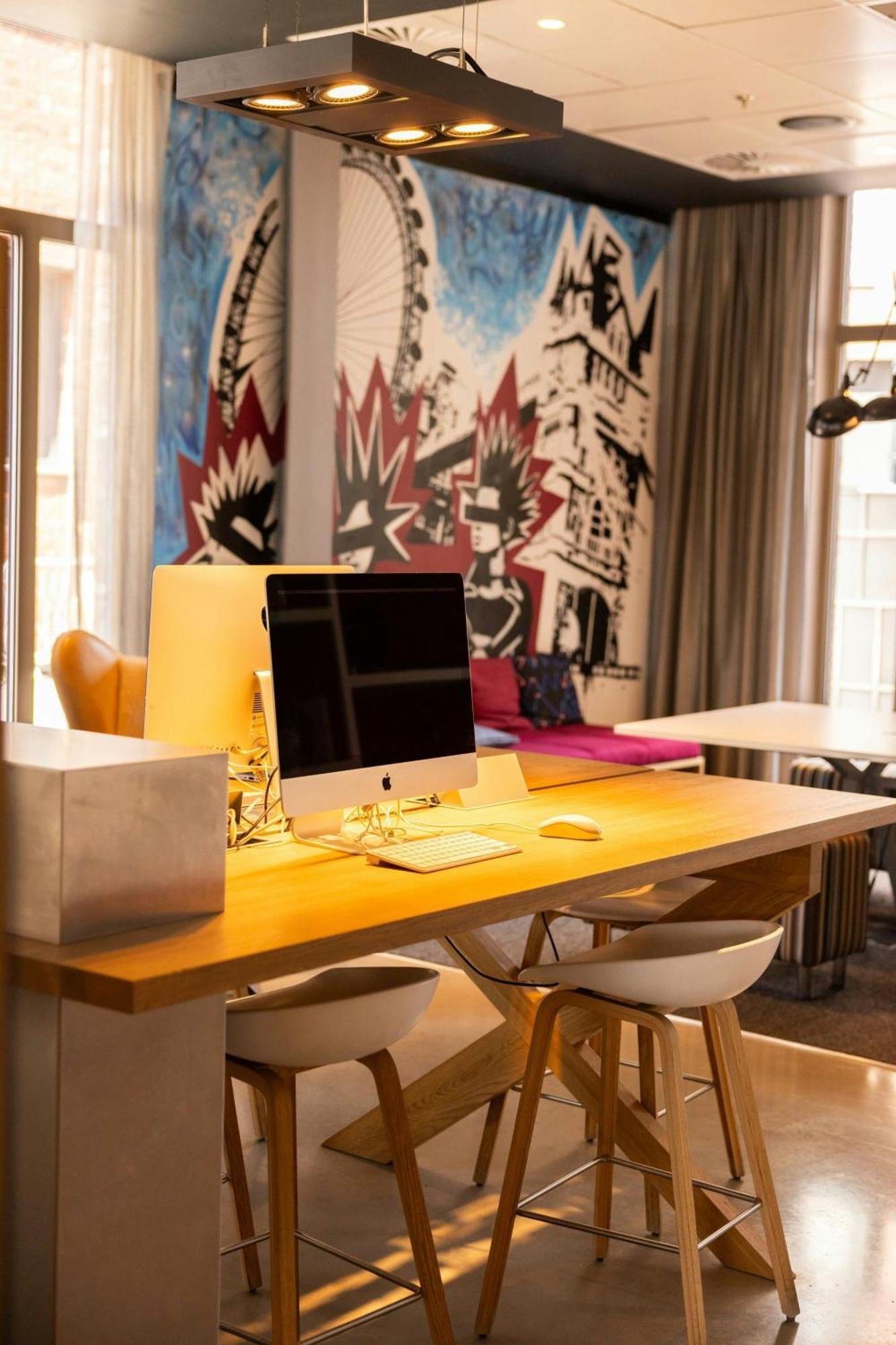 Hotel Moxy Excel 4*